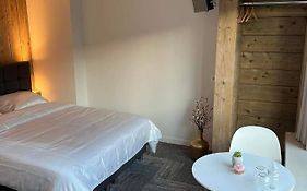 Nieuwe kamer in centrum Brugge met badkamer !